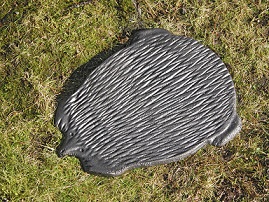 Garten-Trittplatten in Form eines Igels